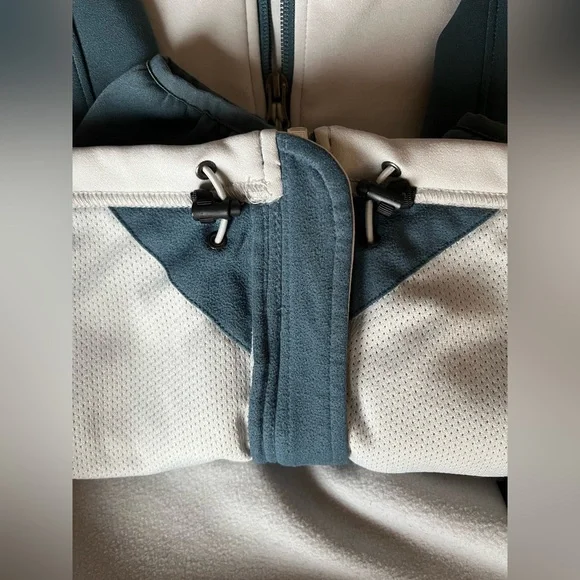 The North Face Men's M Softshell Jacket - Picture 11 of 13